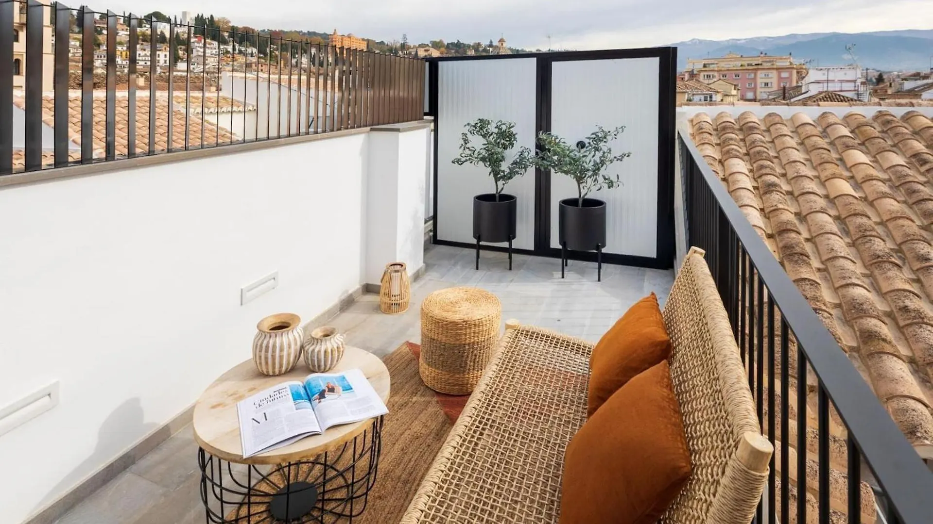 Patio Zahori Granada Centro Apartment