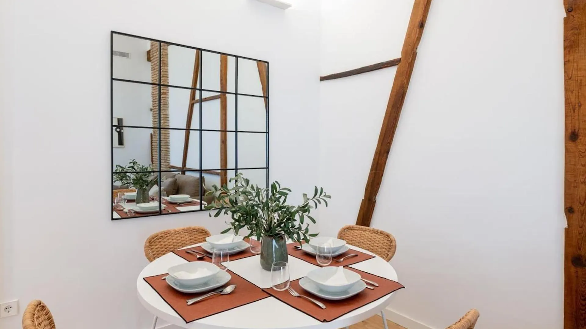 Patio Zahori Granada Centro Apartment
